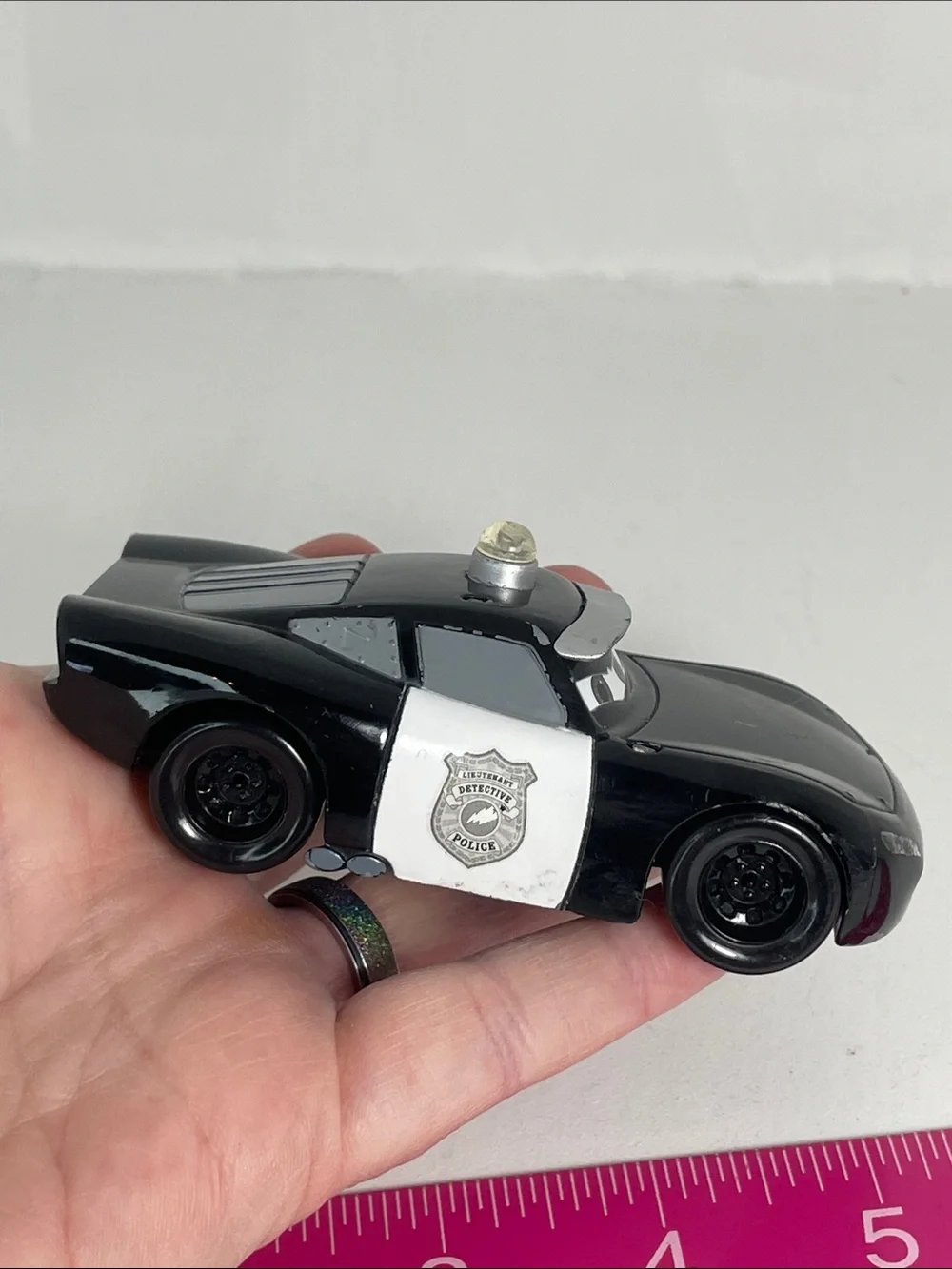 Disney Pixar Cars 2 Police Car Detective Lightning McQueen Diecast *AS IS